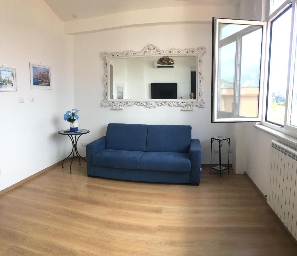 Casa Vacanze Sky And Sea Сорренто Экстерьер фото